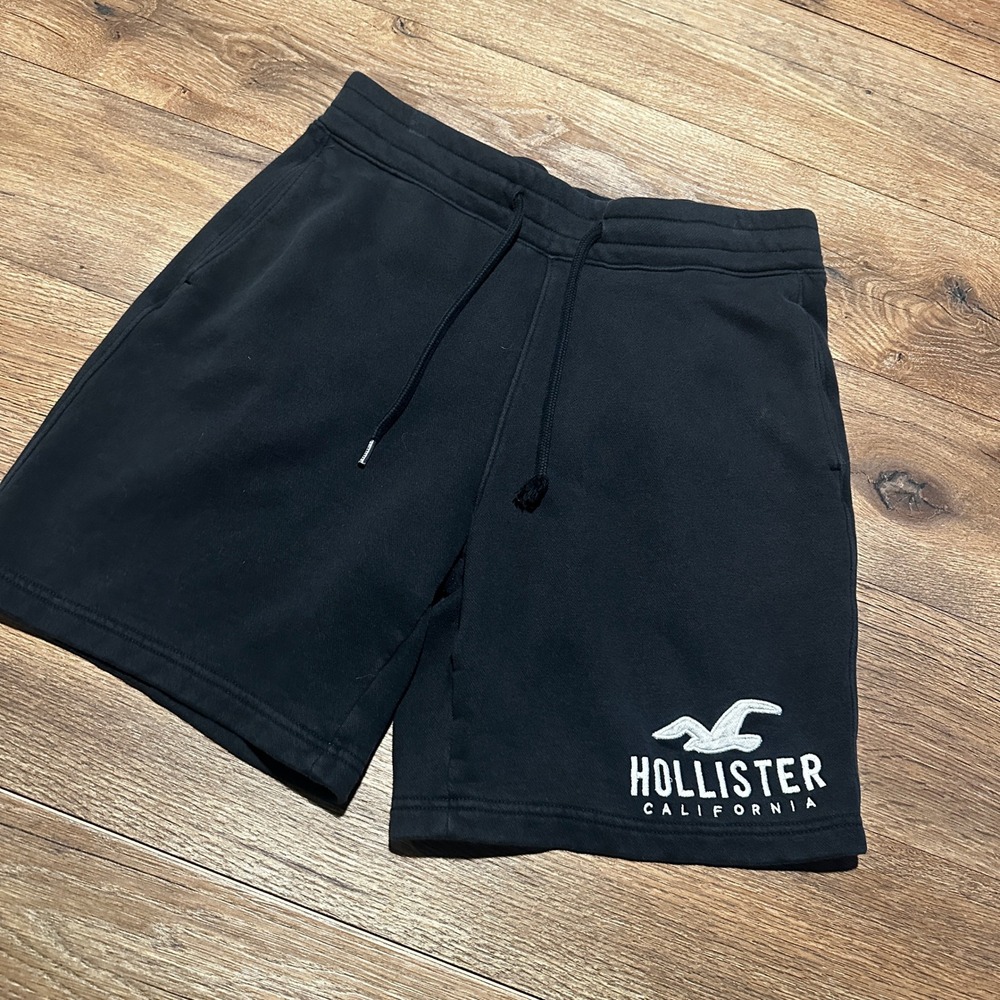 Hollister Black Sweat Shorts Men Small